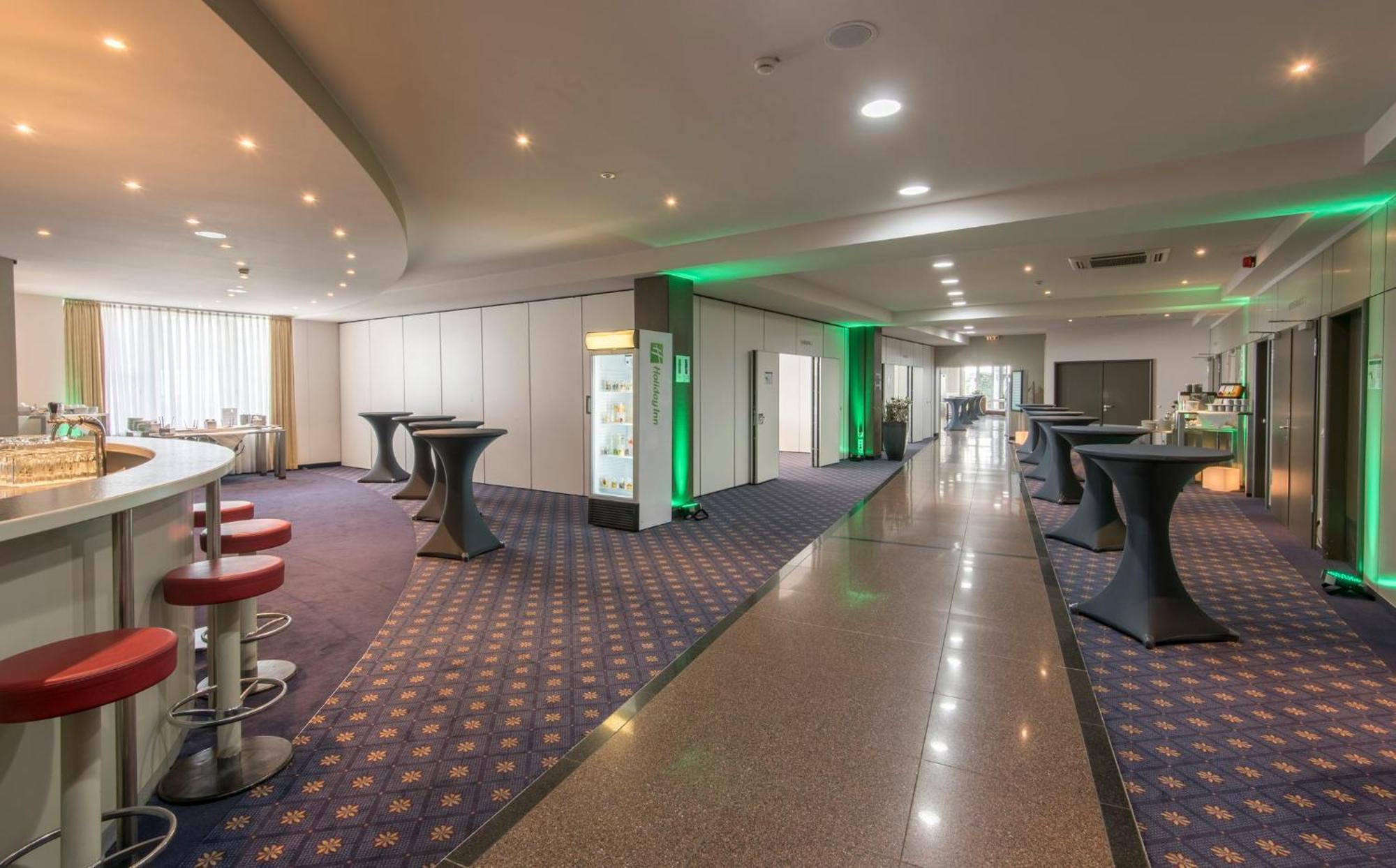 Holiday Inn Munich Unterhaching By Ihg Exteriér fotografie